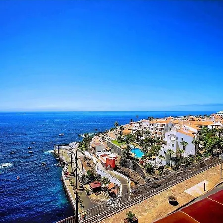 Front Line Ocean View 2bed Wi-fi Your Puerto de Santiago (Tenerife)