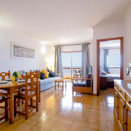 Apartment Front Line Ocean View 2bed Wi-fi Your *