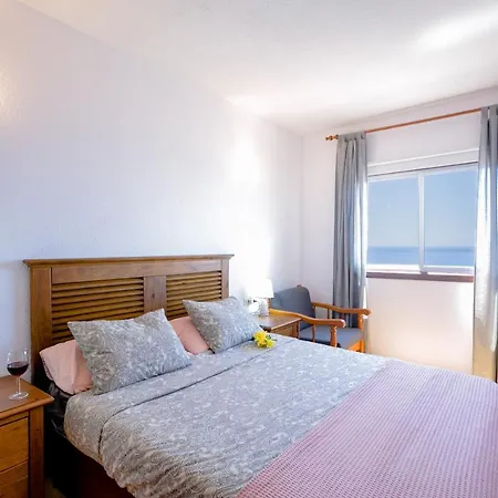 Apartment Front Line Ocean View 2bed Wi-fi Your