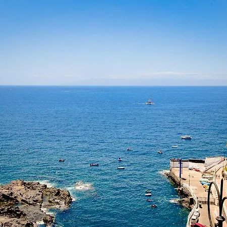 Front Line Ocean View 2bed Wi-fi Your *