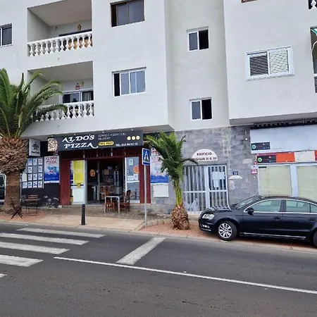 Front Line Ocean View 2bed Wi-fi Your *