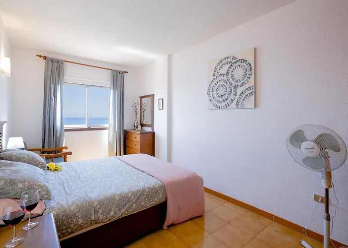Front Line Ocean View 2bed Wi-fi Your Apartamento